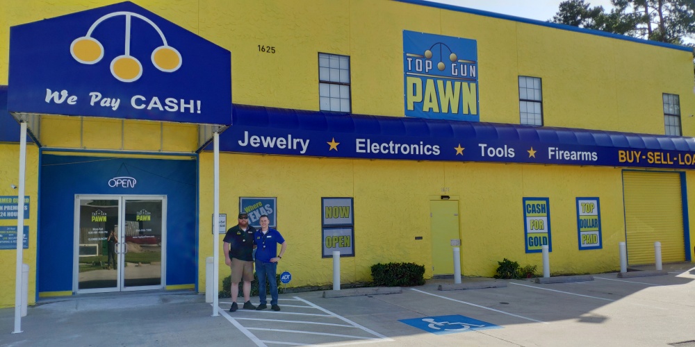 Top Gun Pawn 01