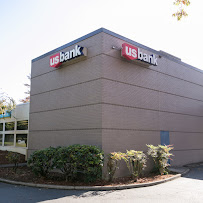 U.S. Bank Branch 02