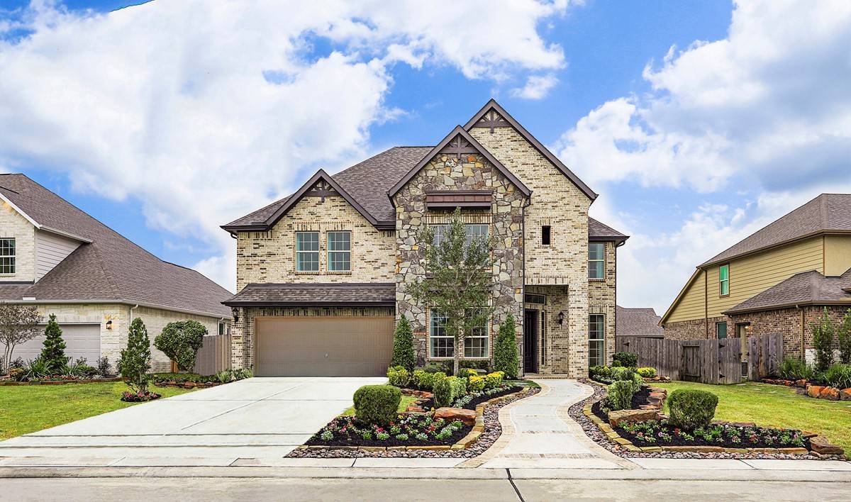 K. Hovnanian Homes South Lake Estate 01