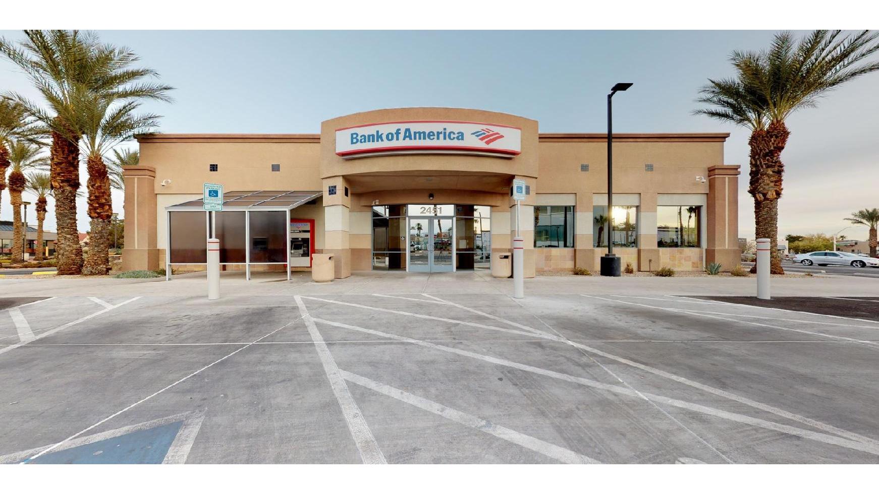 Bank of America (with Drive-thru ATM) 01