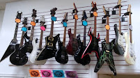 Briz Loan & Guitar 03