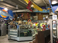 Jaws Mega Pawn & Trading Post 04