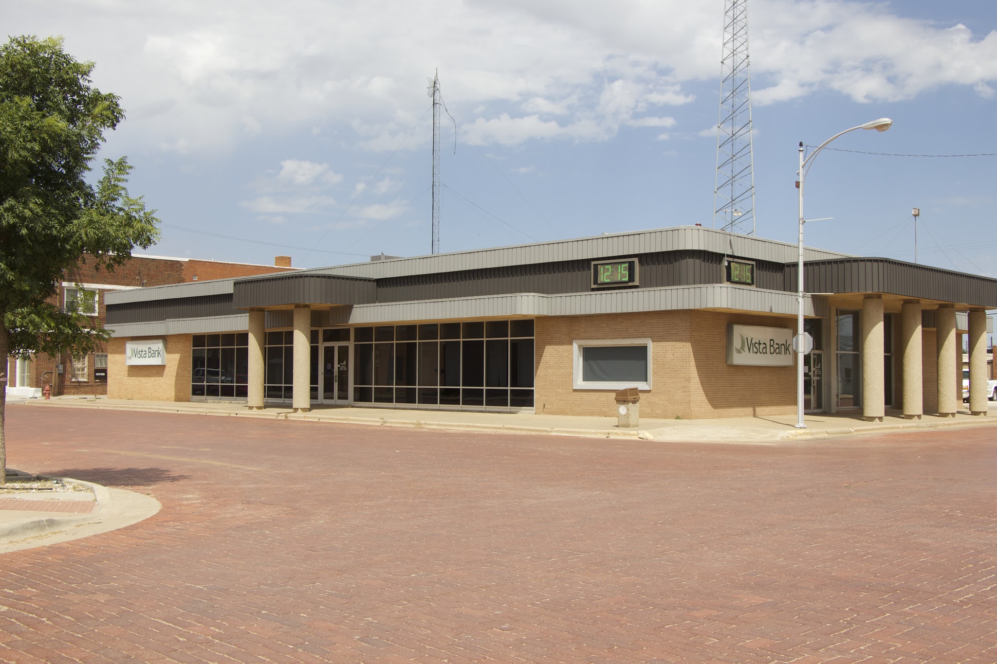 Vista Bank 01