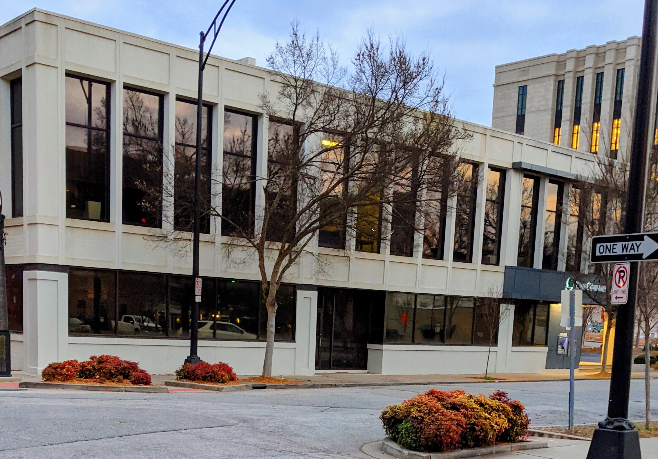 First Community Bank 01