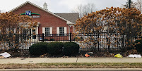 Fifth Third Bank & ATM 04