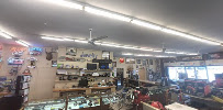 Hat City Pawn 02