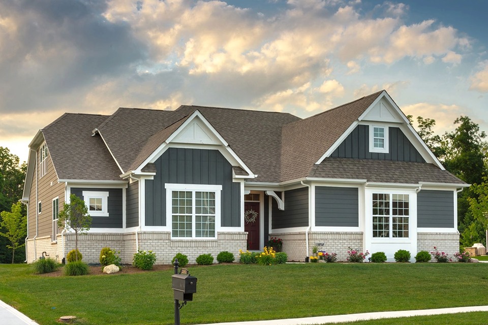 Green Tree Realty Solutions, Inc. brokered by: eXp Realty, LLC 01