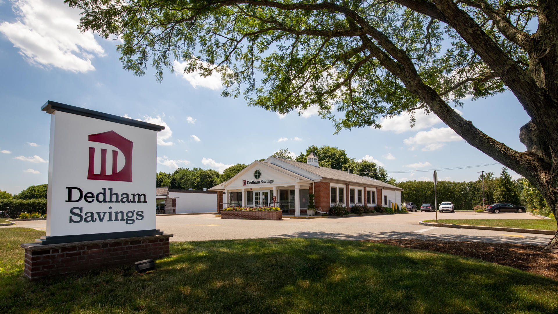 Dedham Savings 01