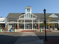 Charles Schwab 01