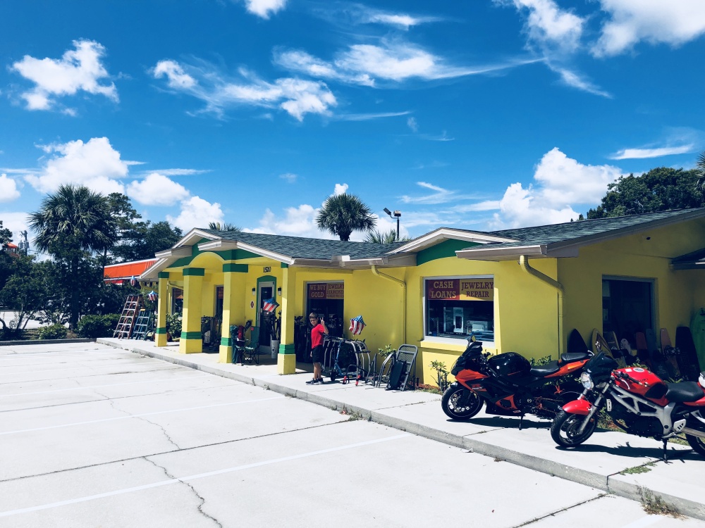 La Costa Pawn & Jewelry Inc 01
