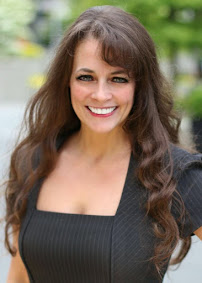 Tina Mitchell - Loan Originator 02