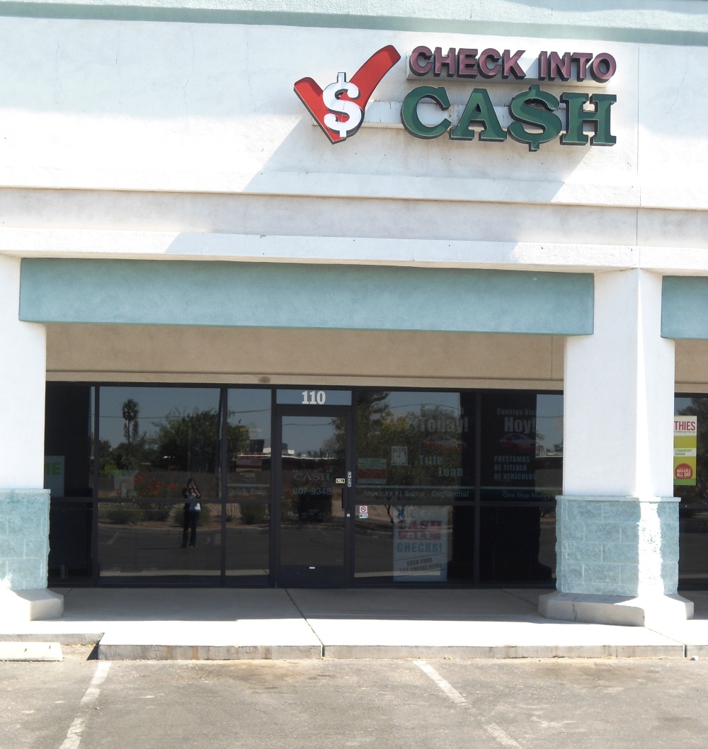 Check Into Cash 01