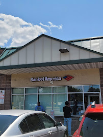 Bank of America (with Drive-thru ATM) 02