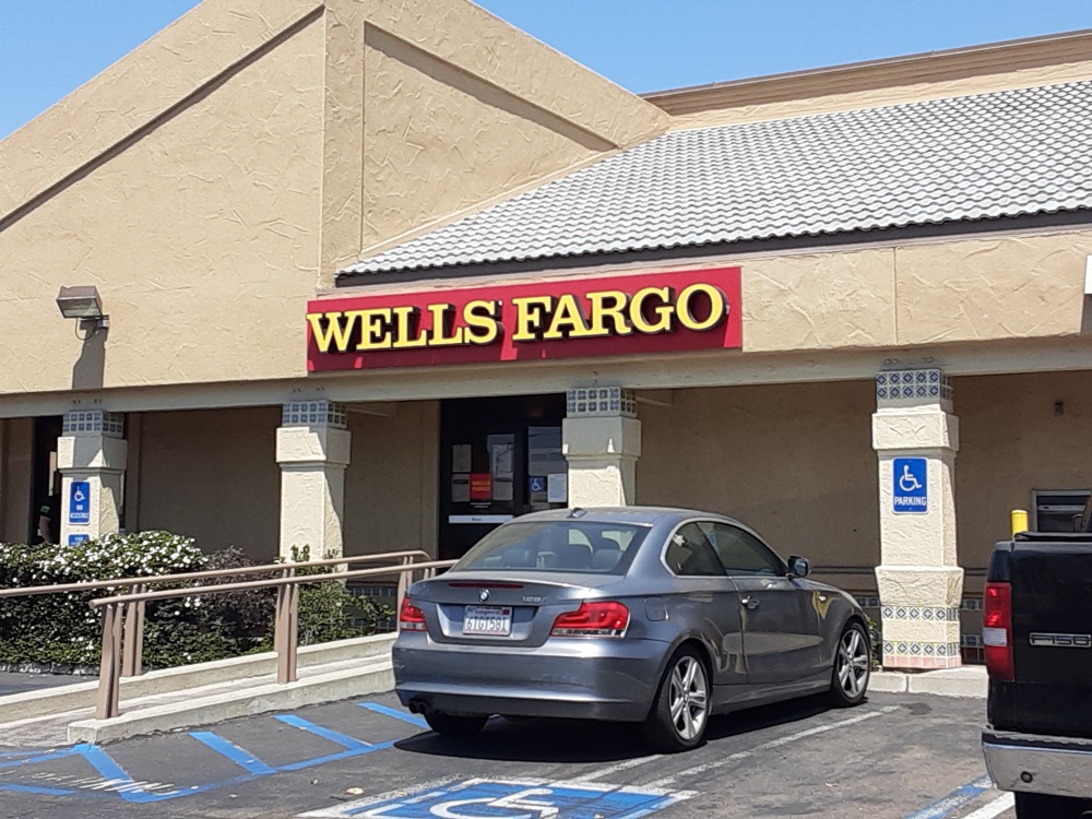 Wells Fargo Bank 01