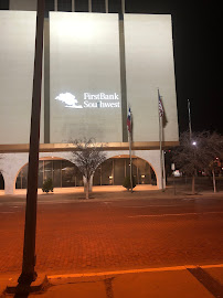 FirstBank Southwest - Wolflin Banking Center 02