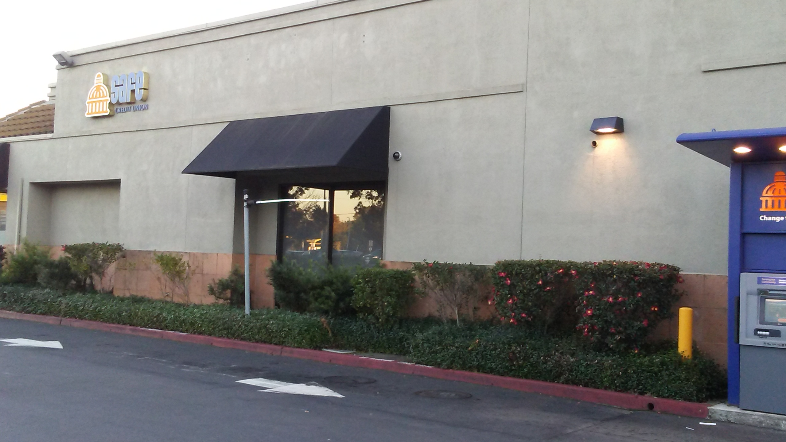 SAFE Credit Union 01