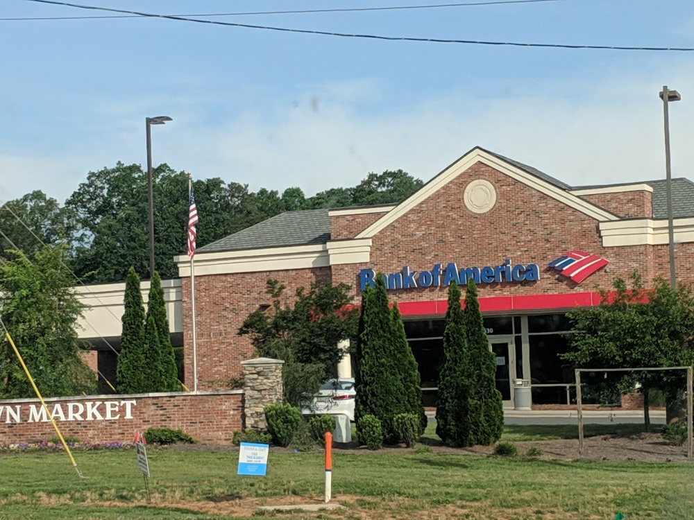 Bank of America (with Drive-thru services) 01
