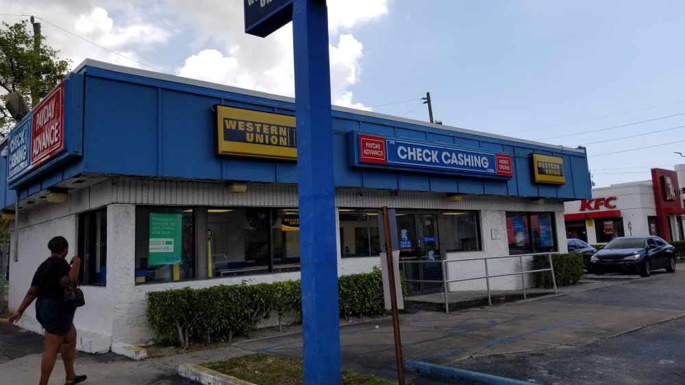The Check Cashing Store 01