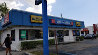 The Check Cashing Store 01