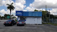 The Check Cashing Store 02