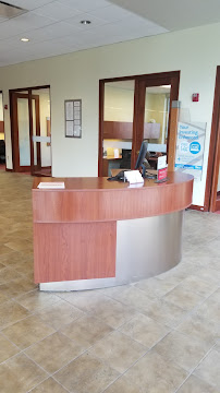 Bank of America (with Drive-thru ATM) 02