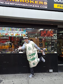 Gem Pawnbrokers 04