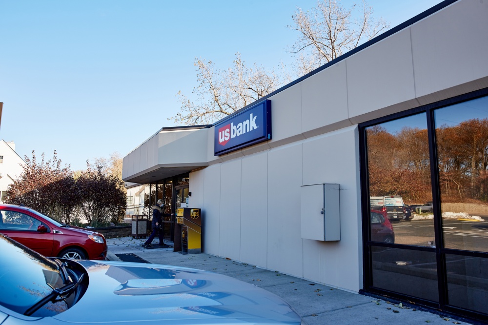 U.S. Bank Branch 01