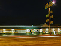 Used-A-Bit Sales and Pawn 04