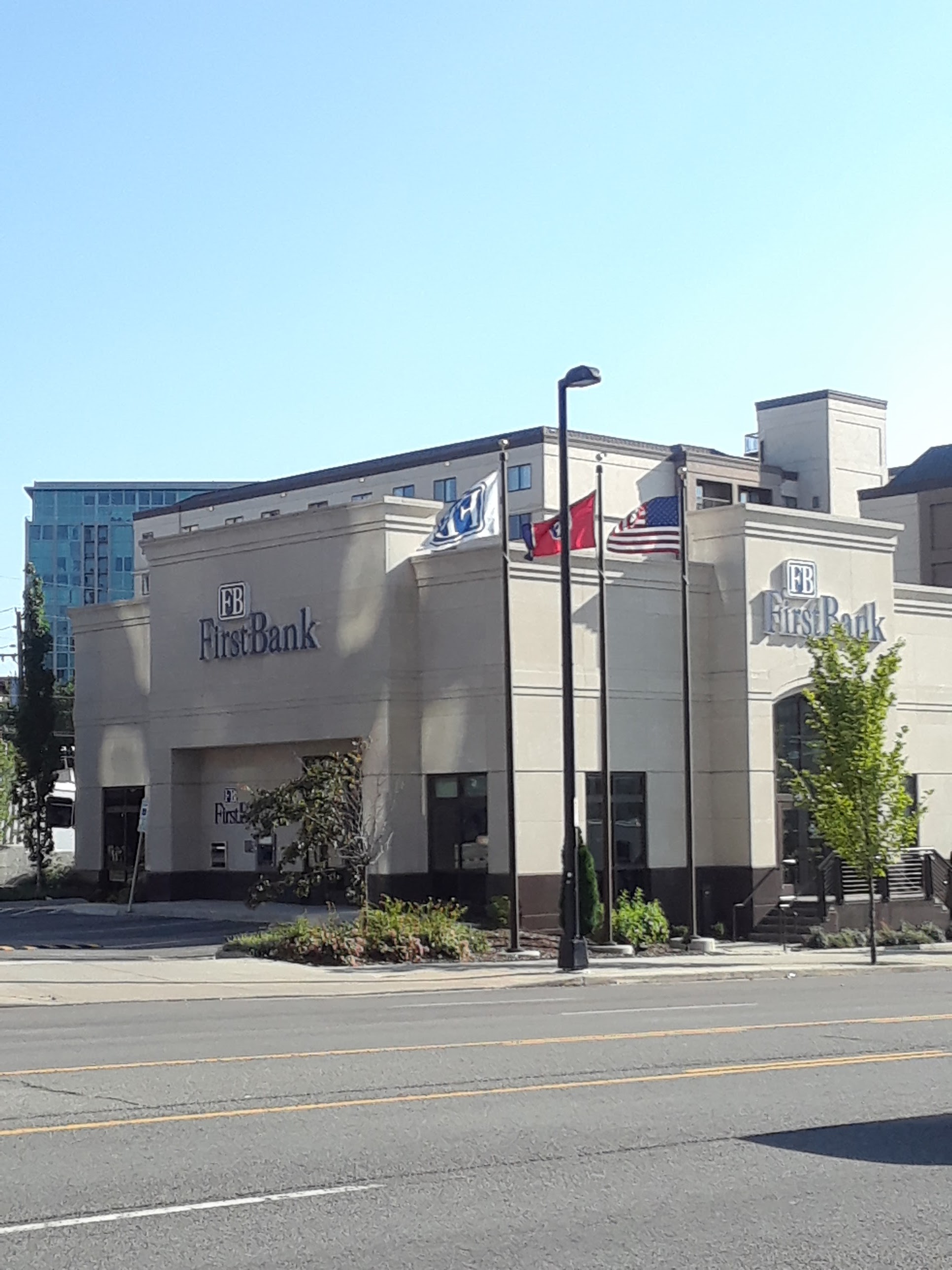 FirstBank 01