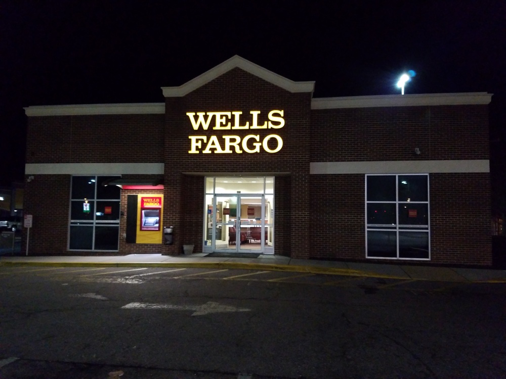 Wells Fargo Bank 01
