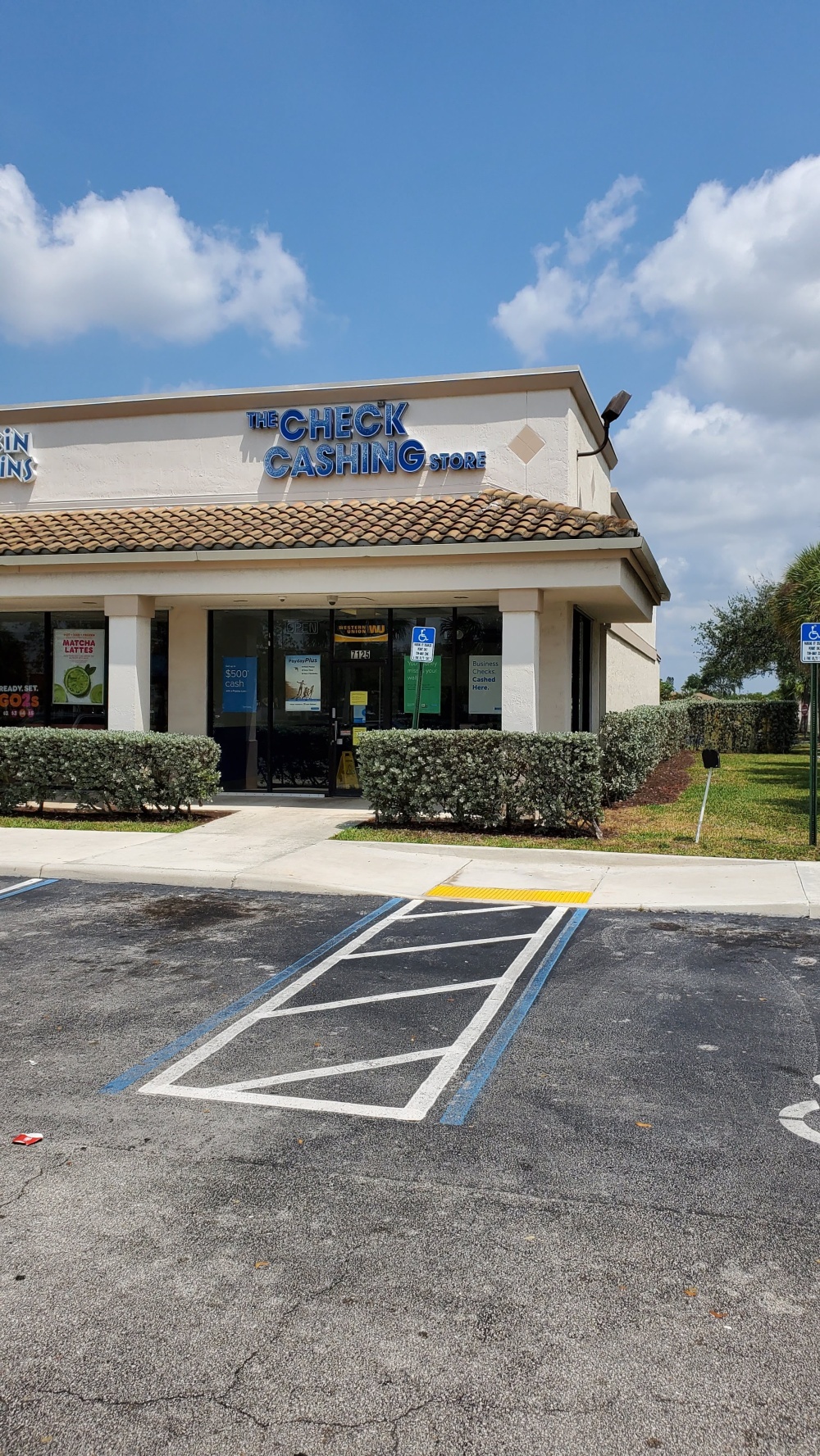 The Check Cashing Store 01