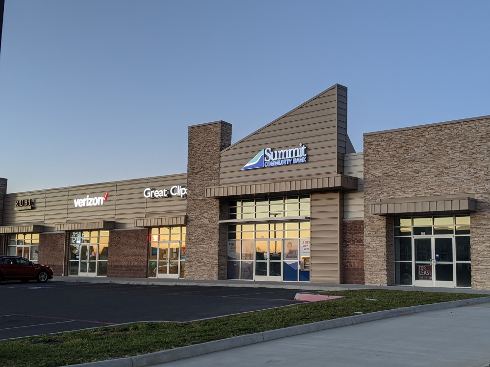 Summit Community Bank 01