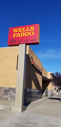Wells Fargo Bank 02