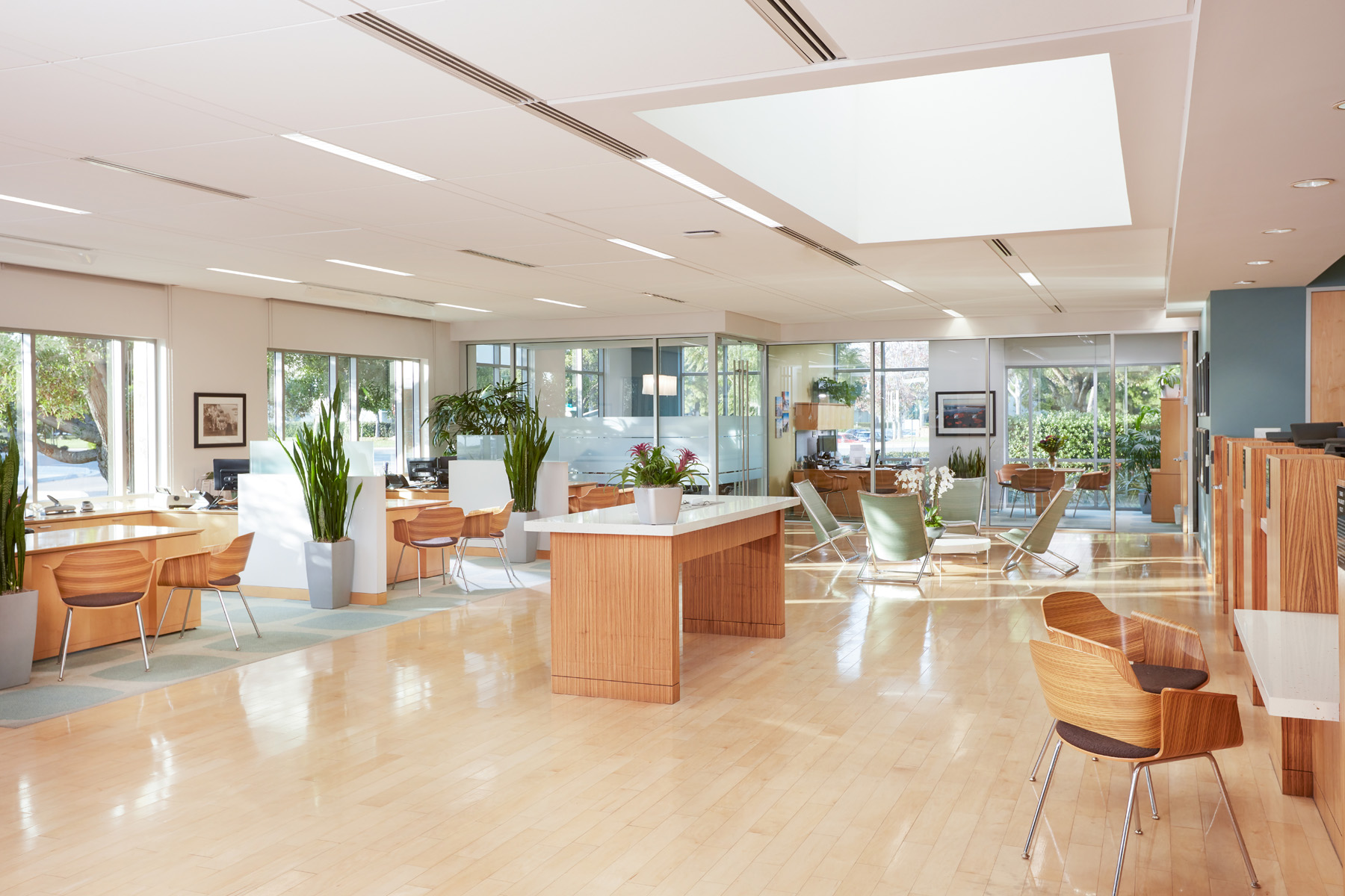 Torrey Pines Bank 01