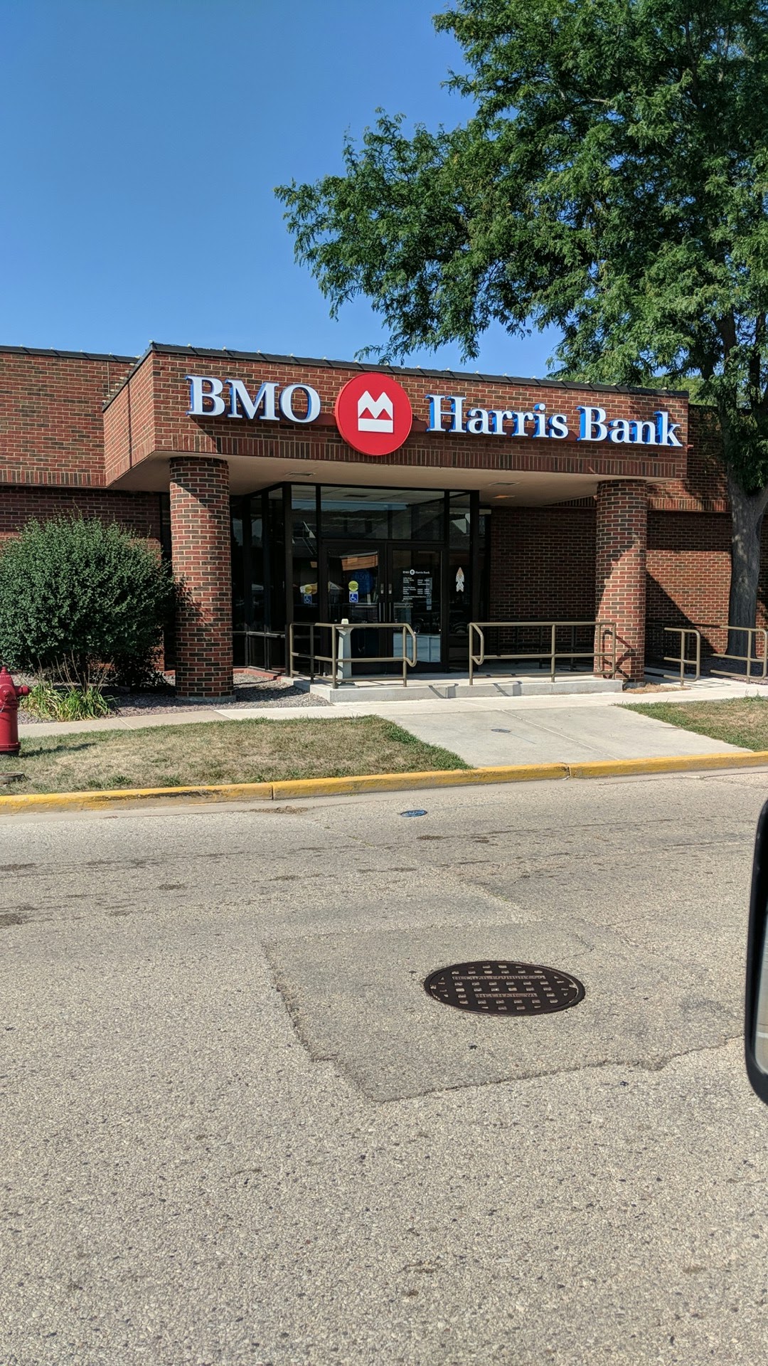 BMO Harris Bank 01