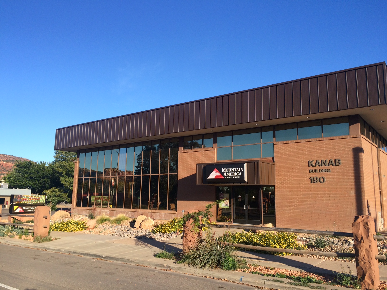 Mountain America Credit Union 01