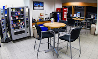 Service Department - Wilsonville Honda 03