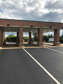 UMB Bank (with drive-thru services) 03