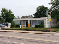 CENTURY 21 Ed Pariseau, Realtors 01