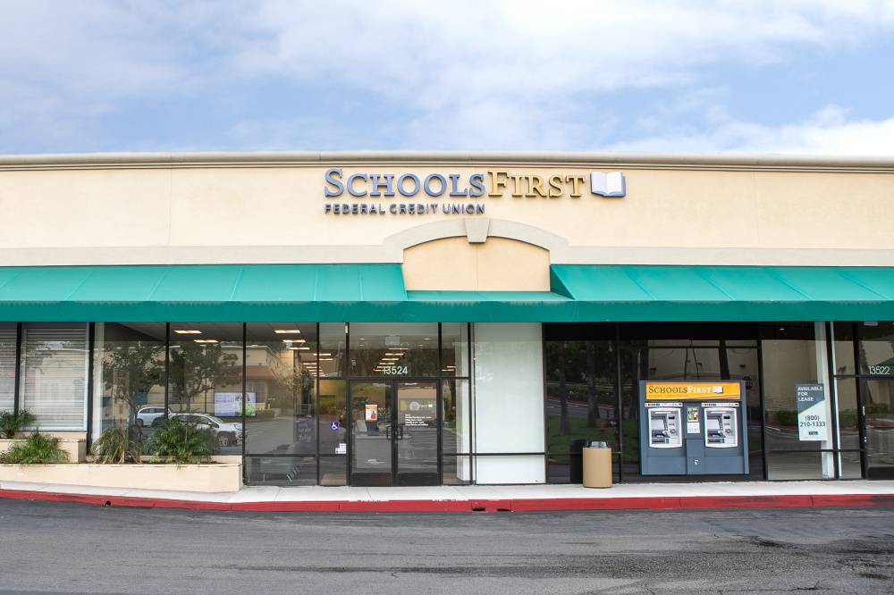SchoolsFirst Federal Credit Union - Whittier 01