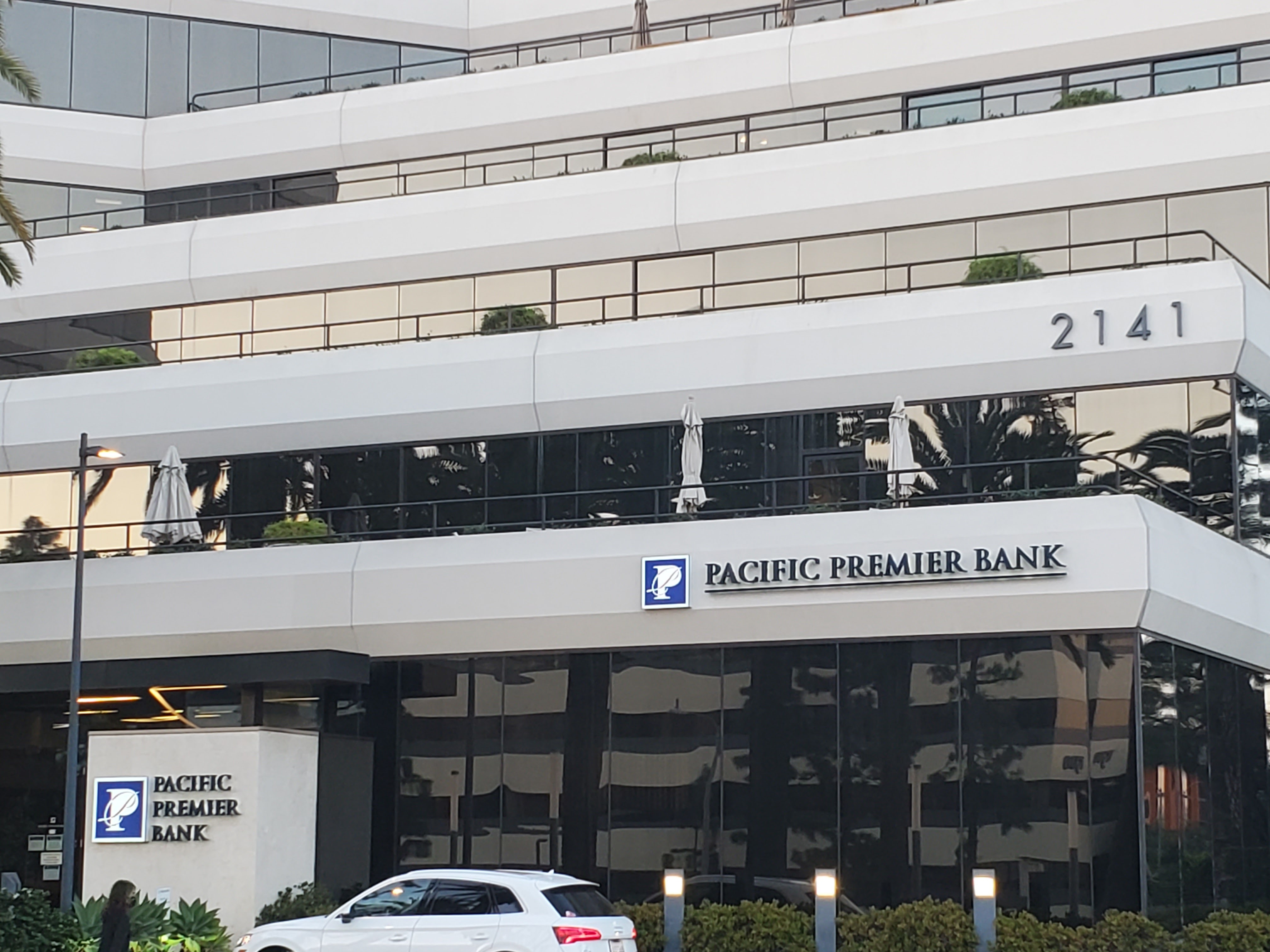 Pacific Premier Bank 01