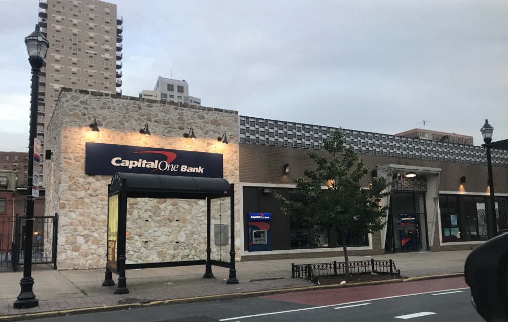 Capital One Bank 01
