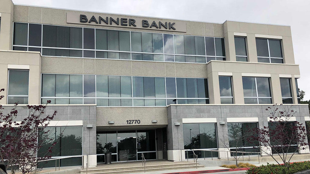 Banner Bank 01