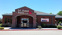 D.L. Evans Bank 02