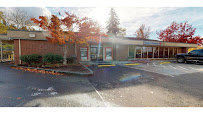 Bank of America (with Drive-thru services) 01