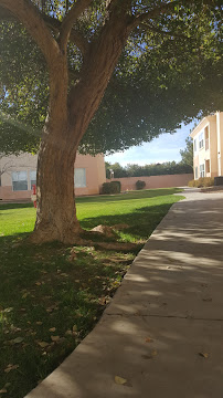 Lake Pleasant Village Apartments 03
