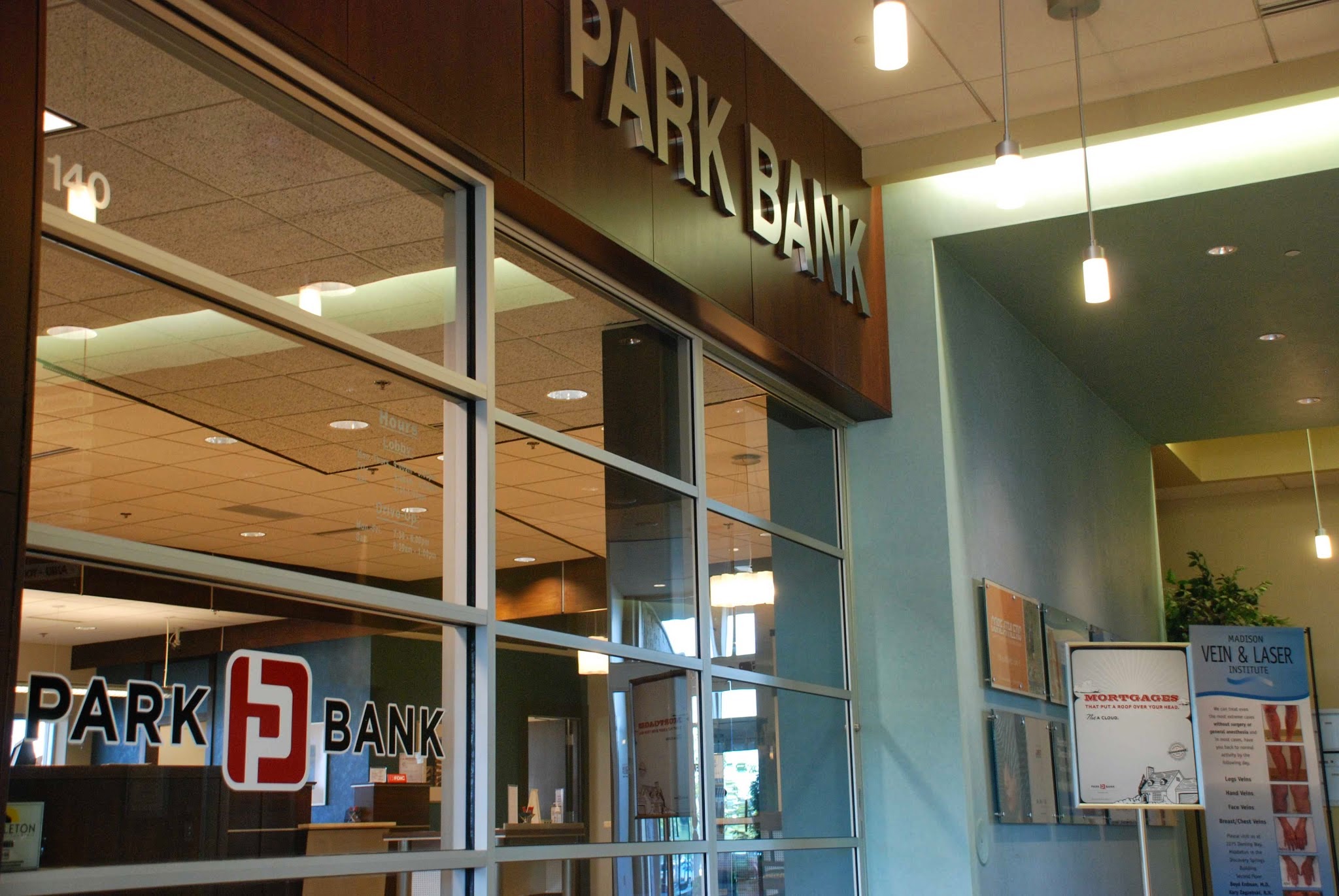 Park Bank 01