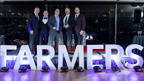 Farmers Insurance - Zachary Schneiderman 01