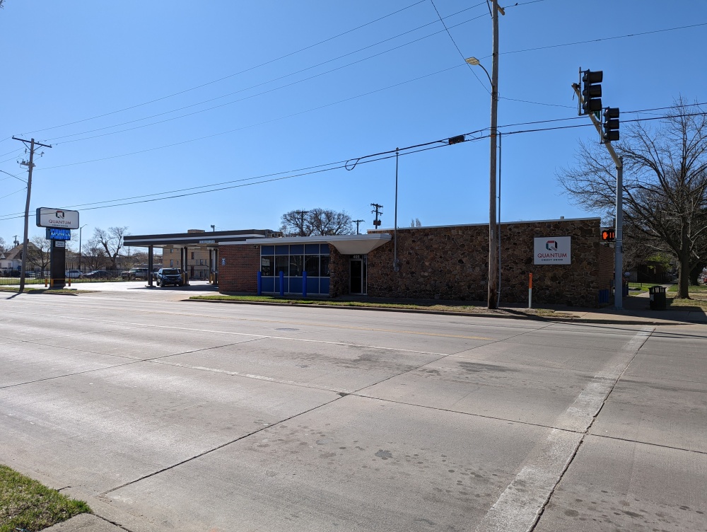 Quantum Credit Union: Downtown Branch 01