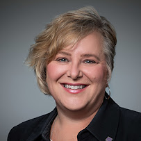 First Midwest Bank - Melissa Lauridsen 04